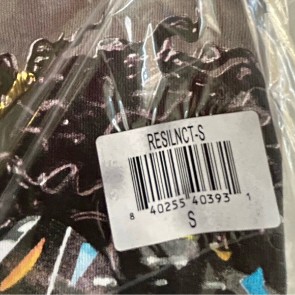 #052 Sz S Extended Tee Shirt Faux Leather 'like' Finish - NewInPack/NWT - Picture 8 of 9